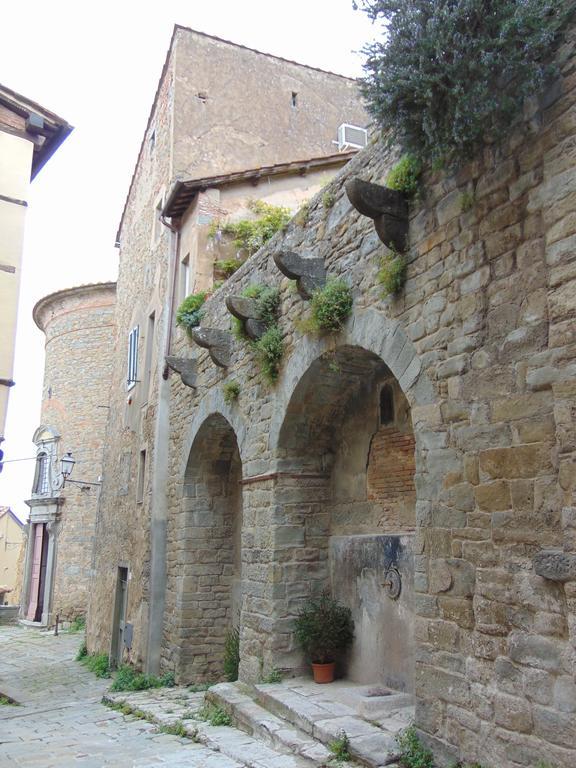 Domus Ghibellinae- Fonte Di San Benedetto Apartment Cortona Cameră foto