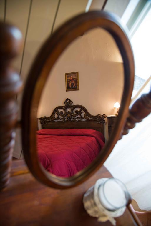Domus Ghibellinae- Fonte Di San Benedetto Apartment Cortona Exterior foto